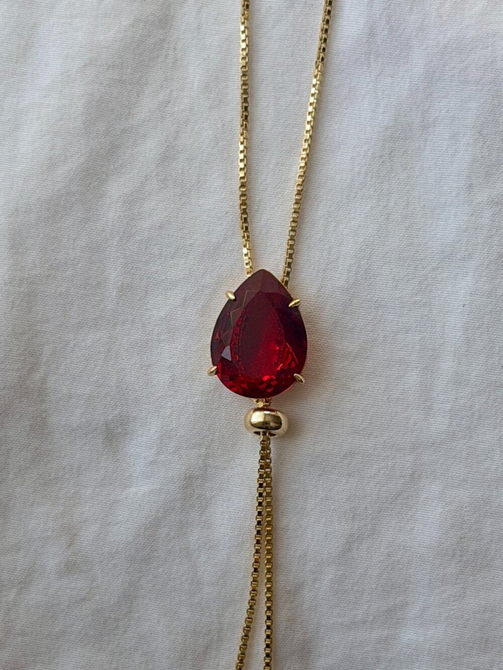 Tie Big Drop Necklace - 18k Gold Plated - Reconstituted Ruby